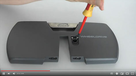 EMPULSE WheelDrive | Batterieladeabdeckung tauschen Miniaturansicht